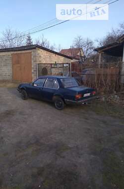 Седан Opel Ascona 1983 в Киеве