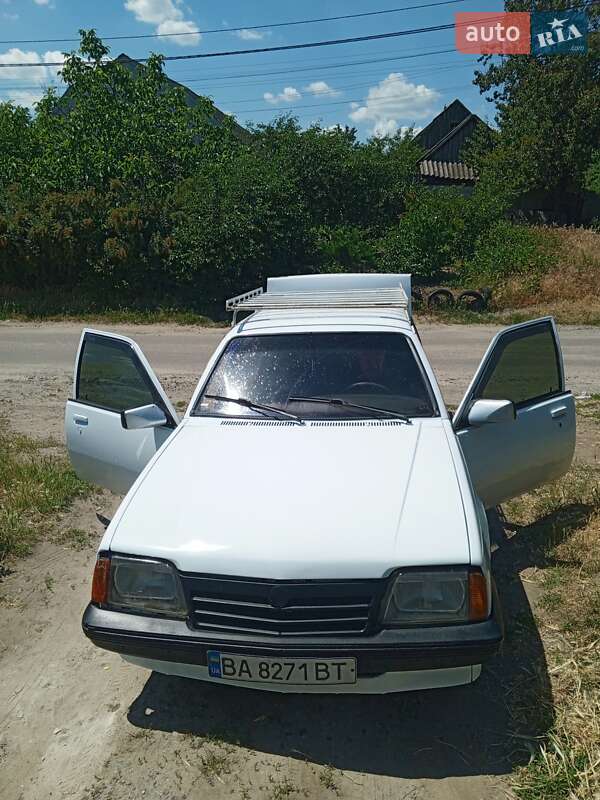 Opel Ascona 1987 Opel Ascona 1987