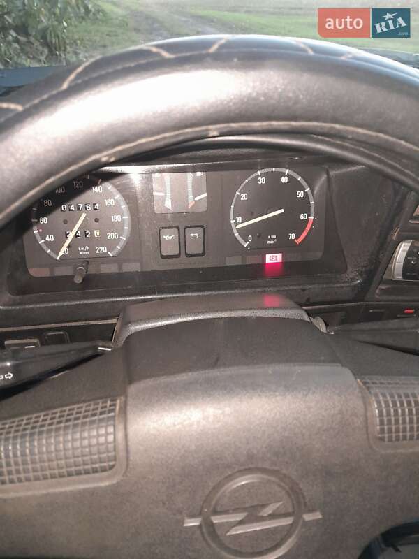 Седан Opel Ascona 1987 в Владимире фото 16 Седан Opel Ascona 1987 в Владимире