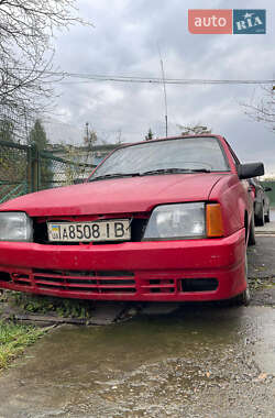 Седан Opel Ascona 1985 в Івано-Франківську