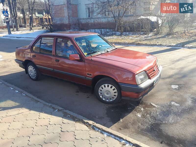 Седан Opel Ascona 1987 в Владимире фото 30 Седан Opel Ascona 1987 в Владимире