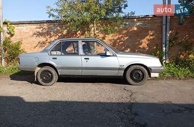Седан Opel Ascona 1988 в Вінниці