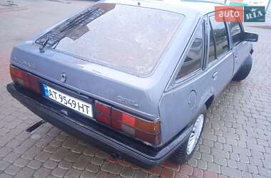 Хэтчбек Opel Ascona 1987 в 