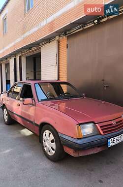 Седан Opel Ascona 1987 в 