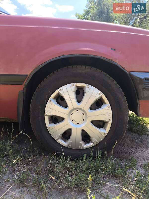 Седан Opel Ascona 1987 в Киеве