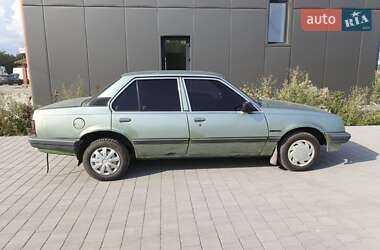 Седан Opel Ascona 1981 в 