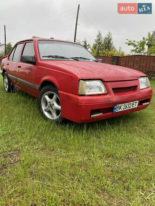 Opel Ascona 1988