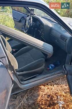 Седан Opel Ascona 1988 в 