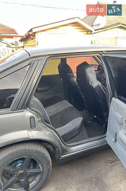 Хэтчбек Opel Ascona 1986 в 
