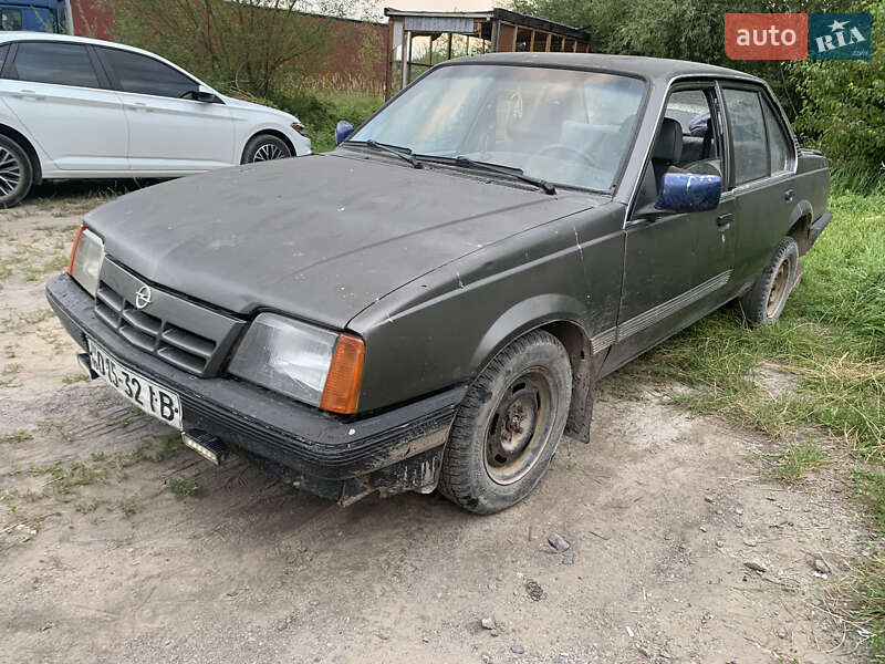Седан Opel Ascona 1986 в Монастириській фото 9 Седан Opel Ascona 1986 в Монастириській