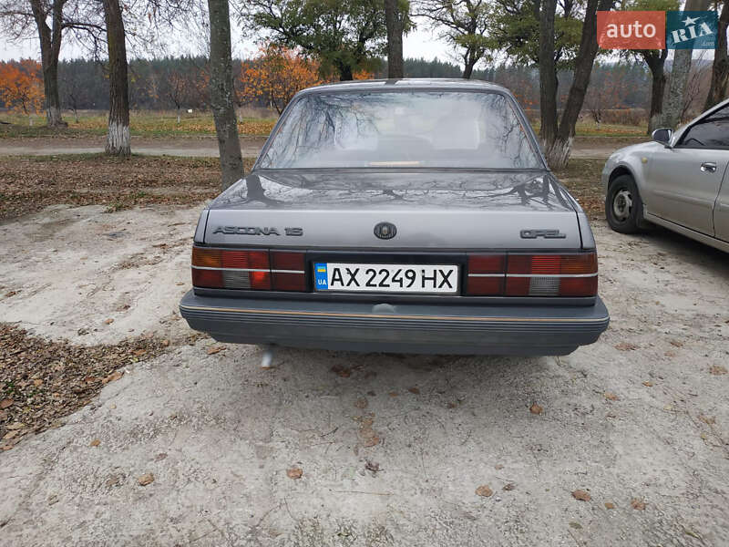 Седан Opel Ascona 1987 в Валках фото 6 Седан Opel Ascona 1987 в Валках