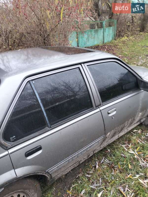 Opel Ascona 1988 Opel Ascona 1988