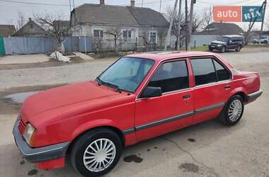 Седан Opel Ascona 1987 в Ізмаїлі