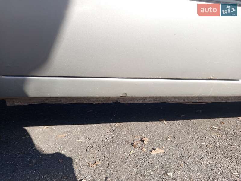 Седан Opel Ascona 1988 в Виннице