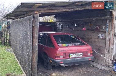 Хэтчбек Opel Ascona 1984 в Прилесном