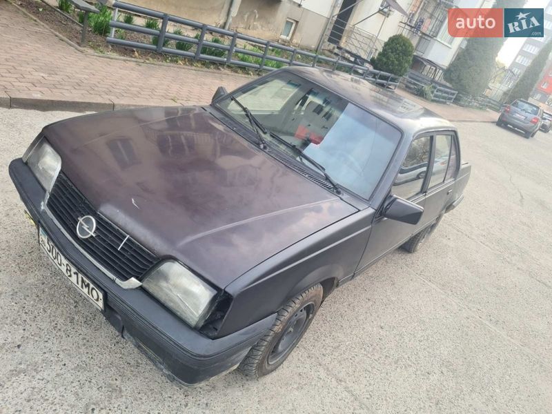 Седан Opel Ascona 1988 в Коломые фото 6 Седан Opel Ascona 1988 в Коломые