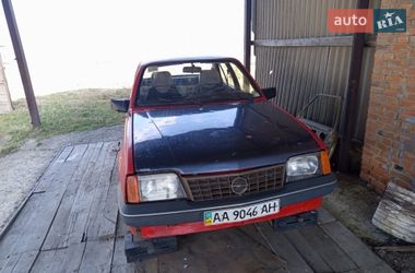 Седан Opel Ascona 1986 в Фастове