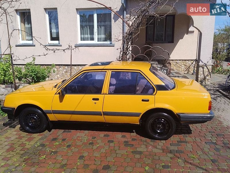 Седан Opel Ascona 1986 в Добротворі