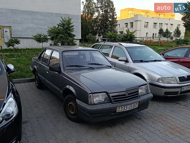 Opel Ascona 1987