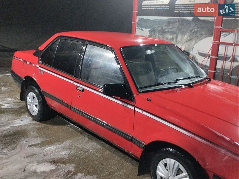 Седан Opel Ascona 1985 в Городенці