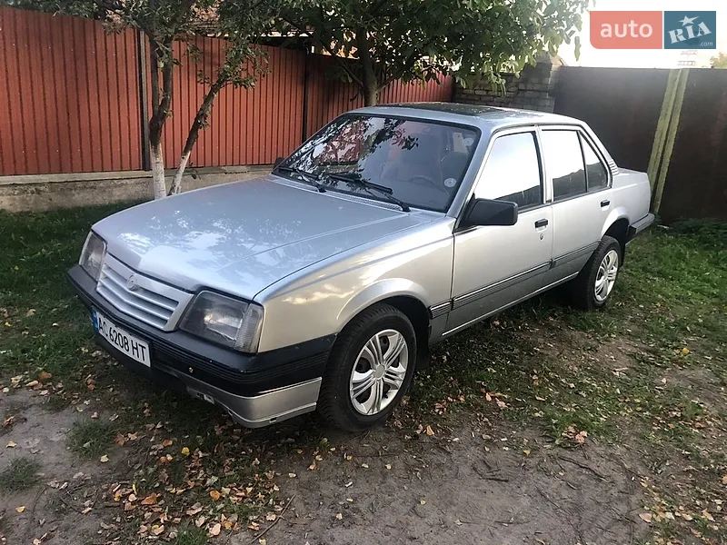 Opel Ascona 1988
