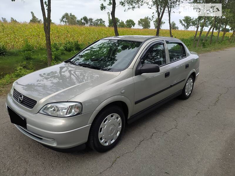 Opel Astra G Otli4noe cocto9nie