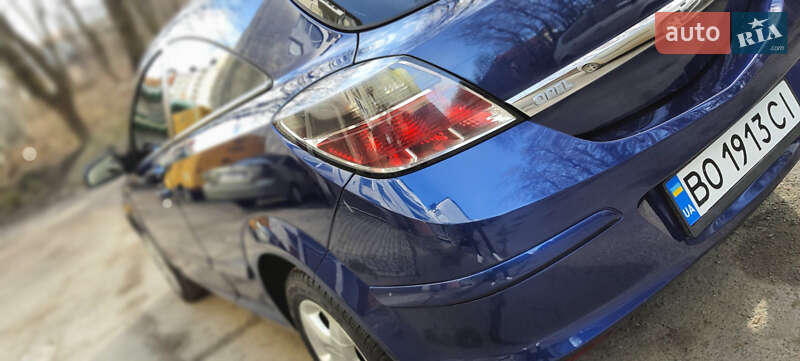 Хэтчбек Opel Astra GTC 2008 в Тернополе