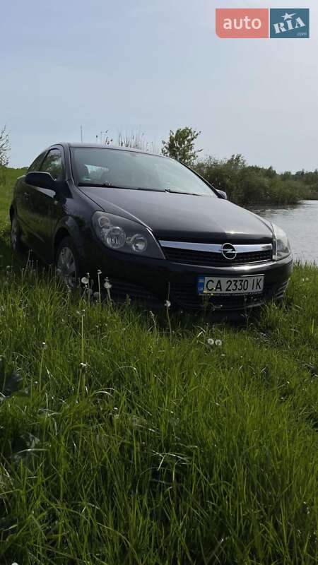 Хетчбек Opel Astra GTC 2009 в Жашківу