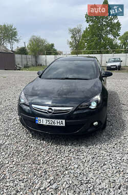 Хэтчбек Opel Astra GTC 2013 в Глобине