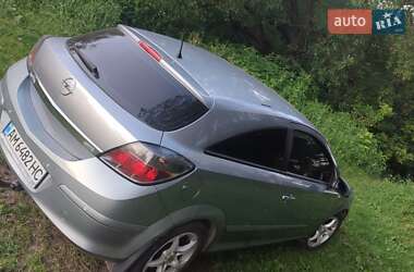 Хэтчбек Opel Astra GTC 2006 в 