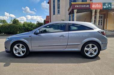 Хэтчбек Opel Astra GTC 2006 в 