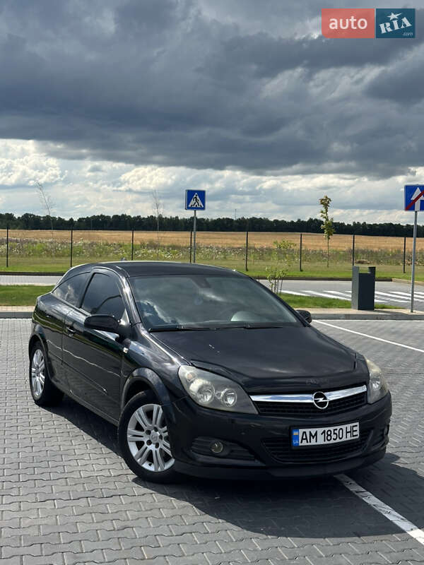 Opel Astra GTC 2007