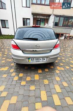 Хэтчбек Opel Astra GTC 2007 в 