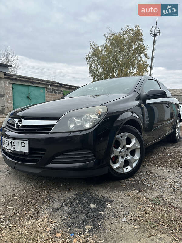 Opel Astra GTC 2006