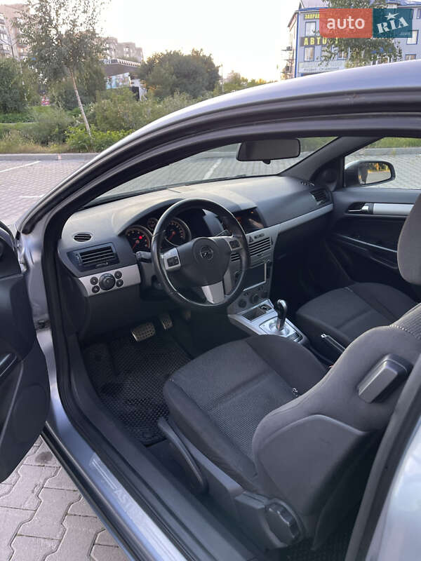 Хетчбек Opel Astra GTC 2005 в Хмельницькому