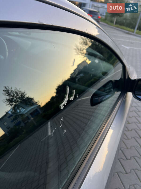 Хетчбек Opel Astra GTC 2005 в Хмельницькому