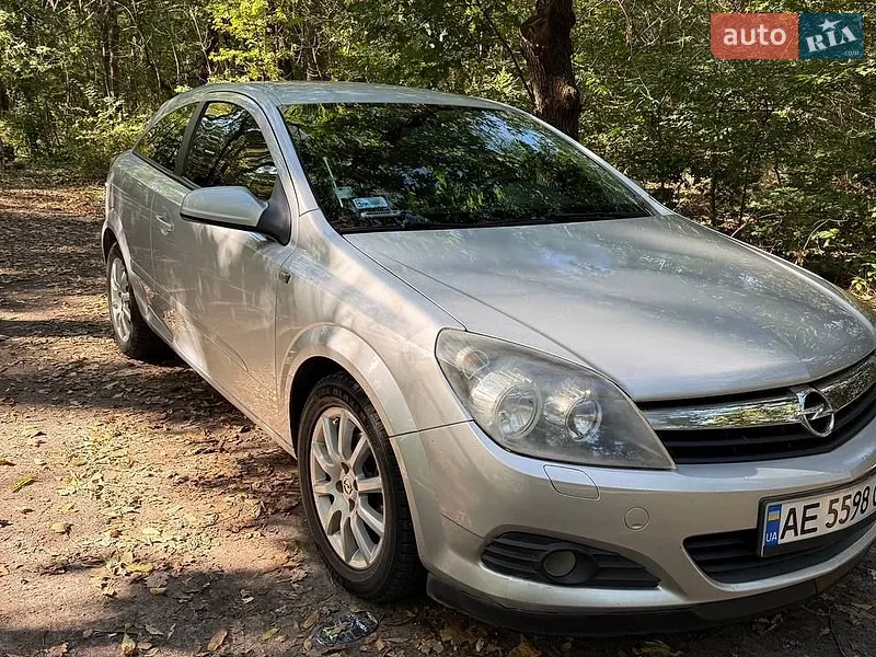 Opel Astra GTC