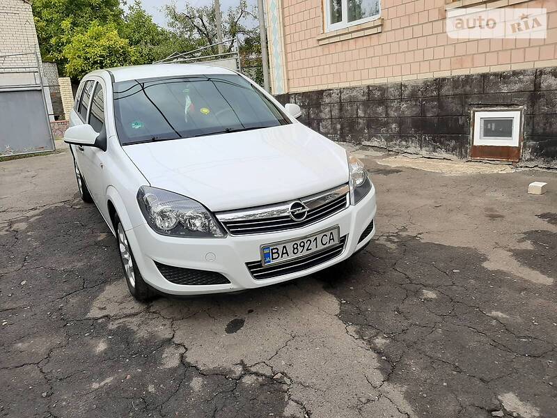 Opel Astra H RESTYLE