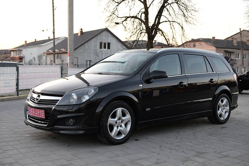 Opel Astra H 2009 GAZ OPC
