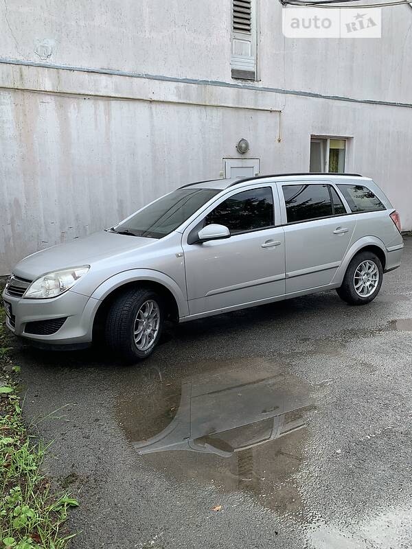 Opel Astra H
