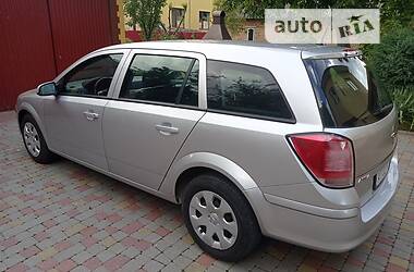 Универсал Opel Astra H 2009 в Коломые