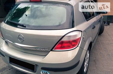 Хэтчбек Opel Astra 2007 в Одессе