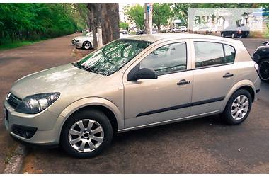 Хэтчбек Opel Astra 2007 в Одессе