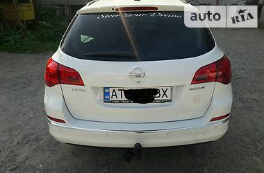 Универсал Opel Astra 2013 в Коломые