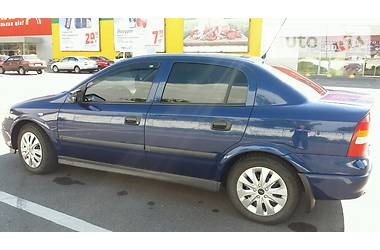 Седан Opel Astra 2003 в Нежине