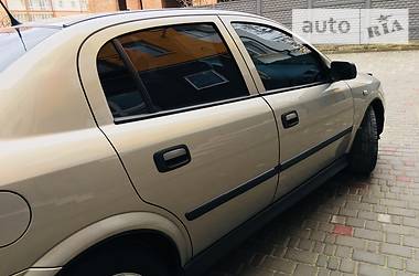 Хэтчбек Opel Astra 2008 в Ивано-Франковске