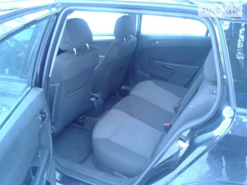 Универсал Opel Astra 2008 в Житомире