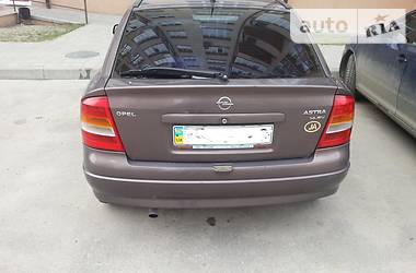 Седан Opel Astra 1998 в 