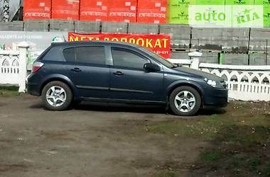 Хэтчбек Opel Astra 2006 в Бершади