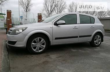 Хетчбек Opel Astra 2006 в Львові